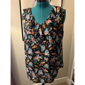 Black, Hibiscus, & Parrot Tank